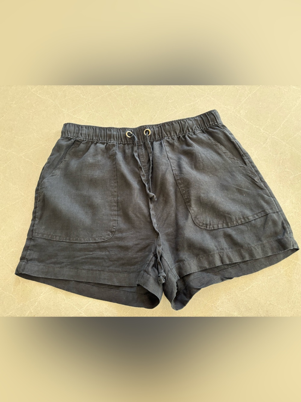 C&C Women's Black Elastic-Waist 100% Linen Shorts Drawstring Size Small